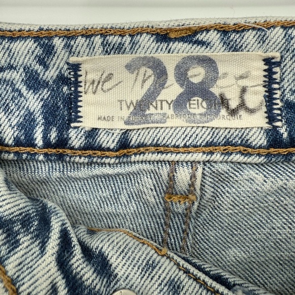 We The Free by Free People High Rise Acid Wash Skinny Jeans - Picture 9 of 11